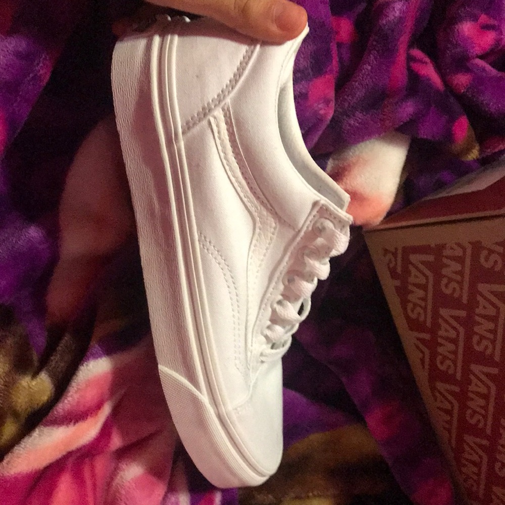 White vans